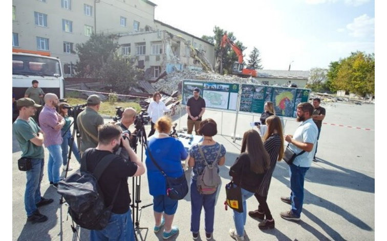 Цьогоріч в Ізюмській міській лікарні планують розпочати відновлення операційного блоку