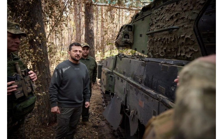 Президент України відвідав розташування бригад, які виконують бойові завдання на ділянці Куп’янськ – Лиман