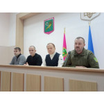 У Харківській районній військовій адміністрації пройшла зустріч із ветеранами та членами їхніх сімей, родичами загиблих захисників